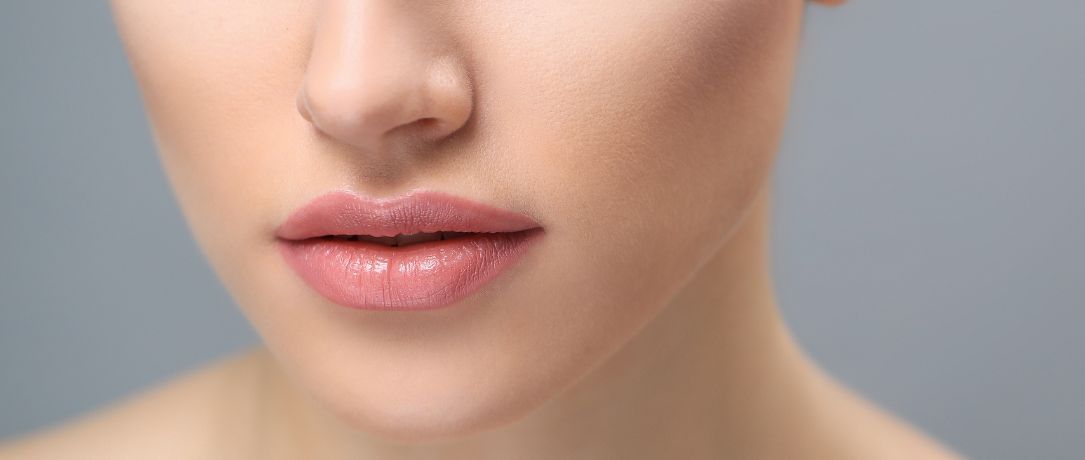 Come aumentare il volume delle labbra in modo naturale: il filler a base di acido ialuronico